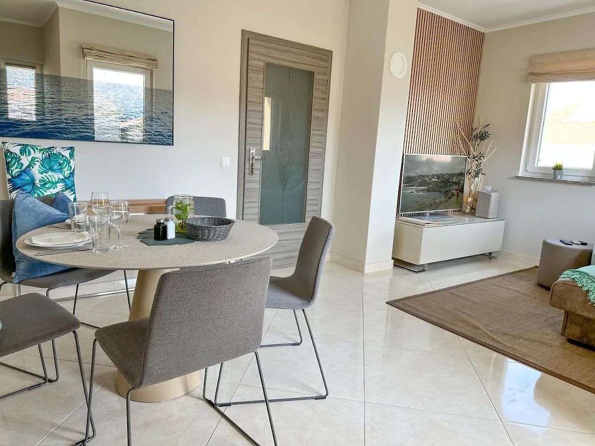 Apartment Baska Mit Poolarea - Krk, Kroatien